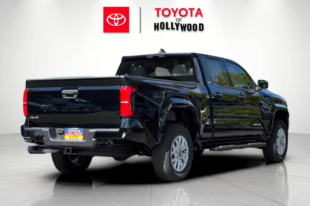 New 2026 Toyota Tacoma SR5 4X4 DBL CAB LONG BED