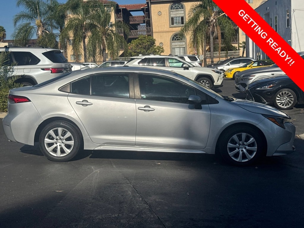 Used 2023 Toyota Corolla LE Sedan