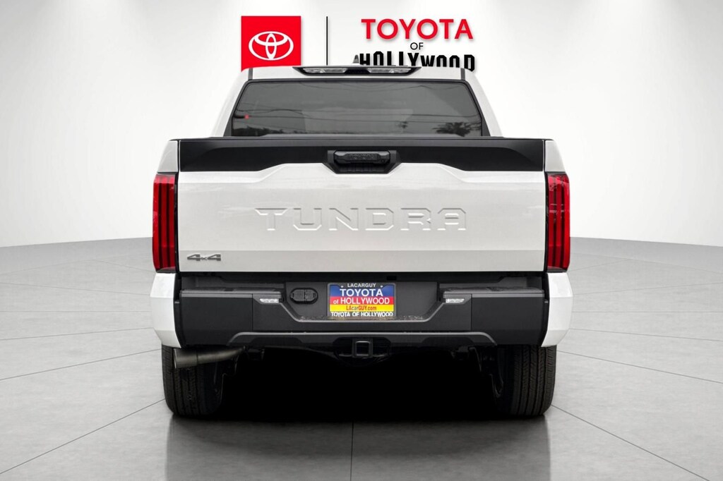 New 2026 Toyota Tundra SR5 SR5 CREWMAX 5.5
