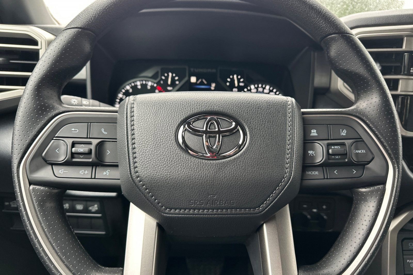 2025 Toyota Tundra SR5 - Photo 26