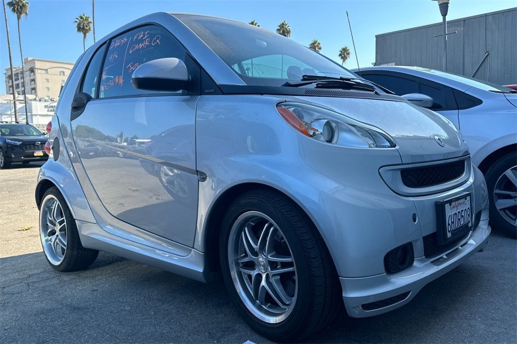 Used 2009 smart fortwo Brabus with VIN WMEEJ31X19K244484 for sale in Hollywood, CA