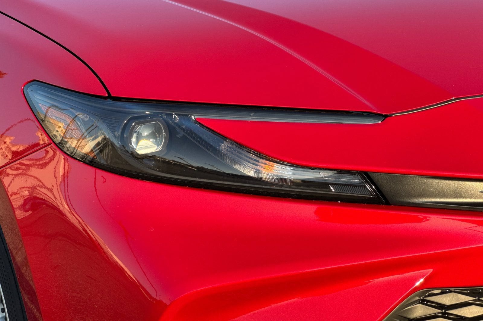 2026 Toyota Camry LE - Photo 30