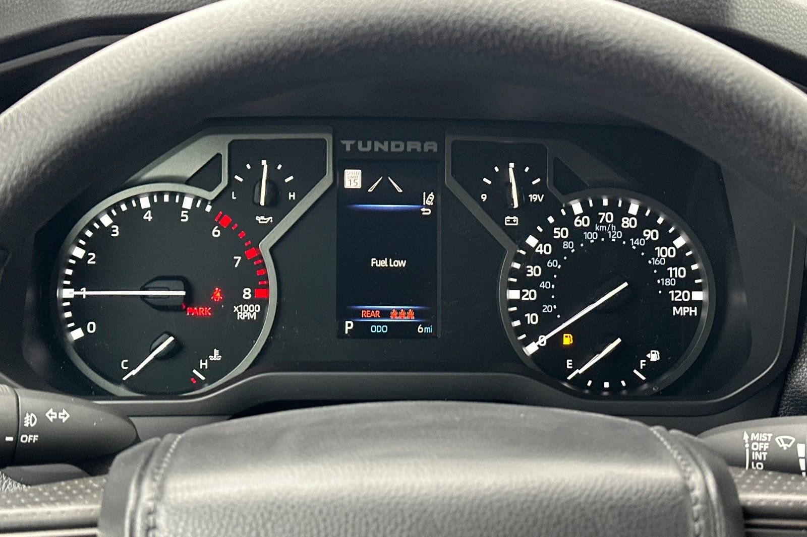 2025 Toyota Tundra SR5 - Photo 29