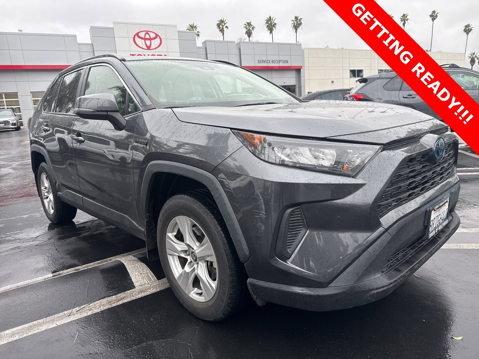 2020 Toyota RAV4 LE