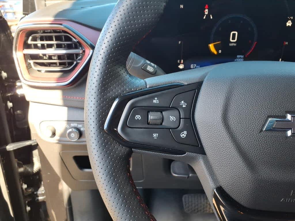 Thumbnail: 2025 Chevrolet TrailBlazer - 14