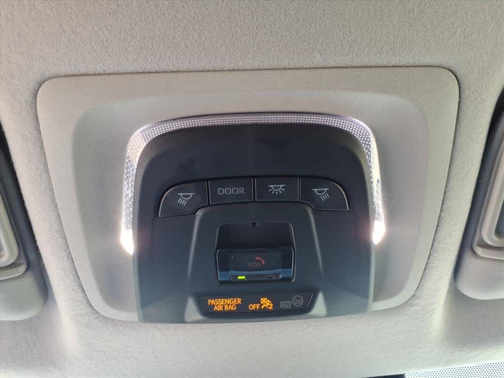 Thumbnail: 2023 Toyota Corolla Cross - 23