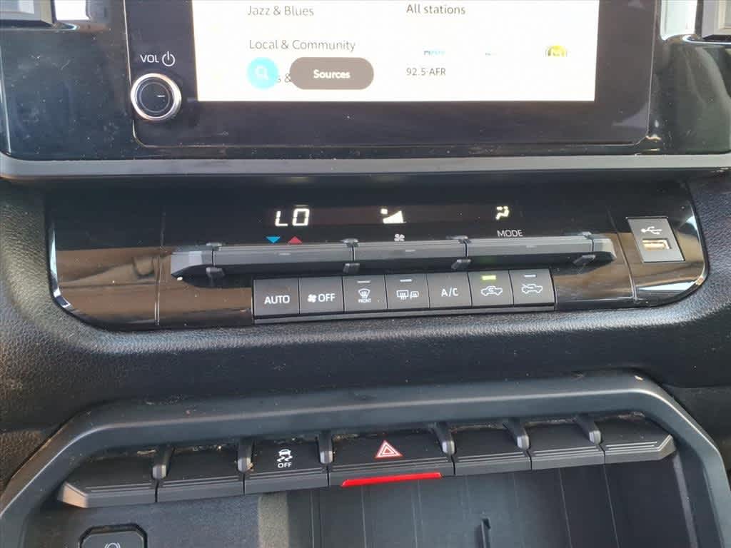 Thumbnail: 2024 Toyota Tundra - 18