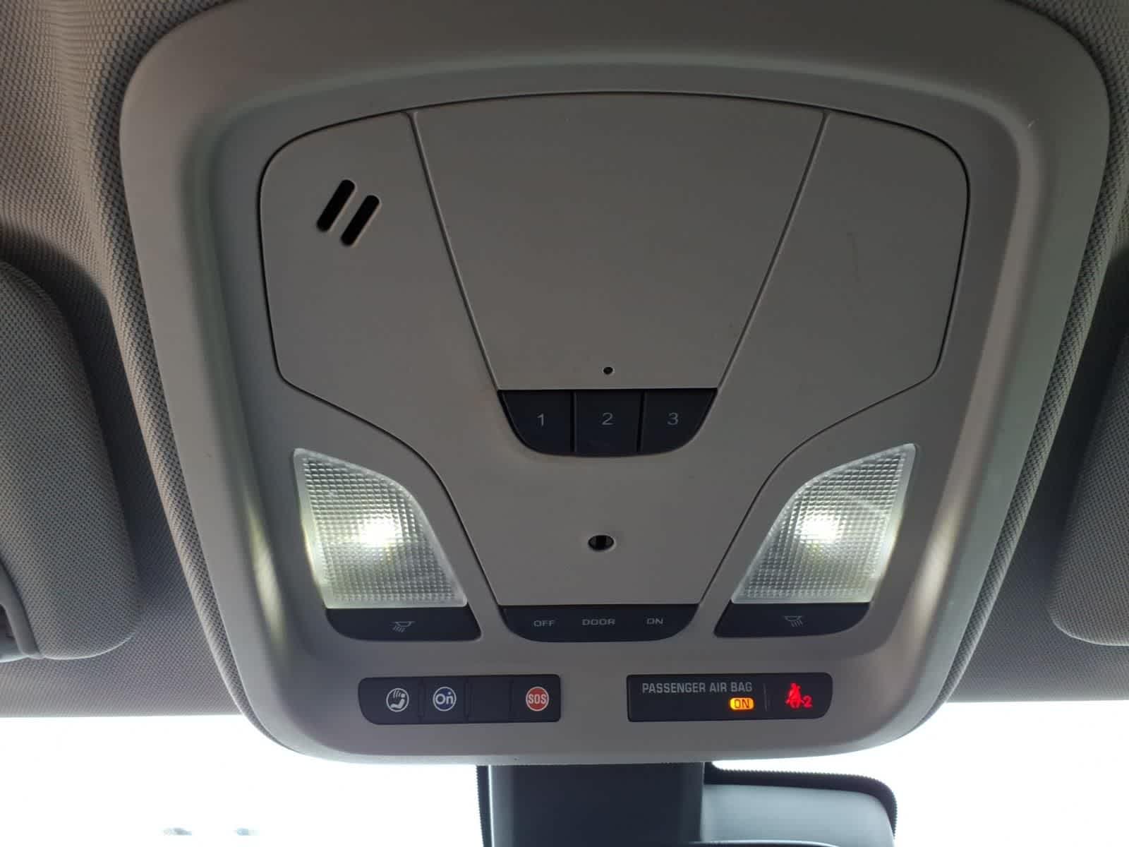 Thumbnail: 2014 Chevrolet Impala - 23