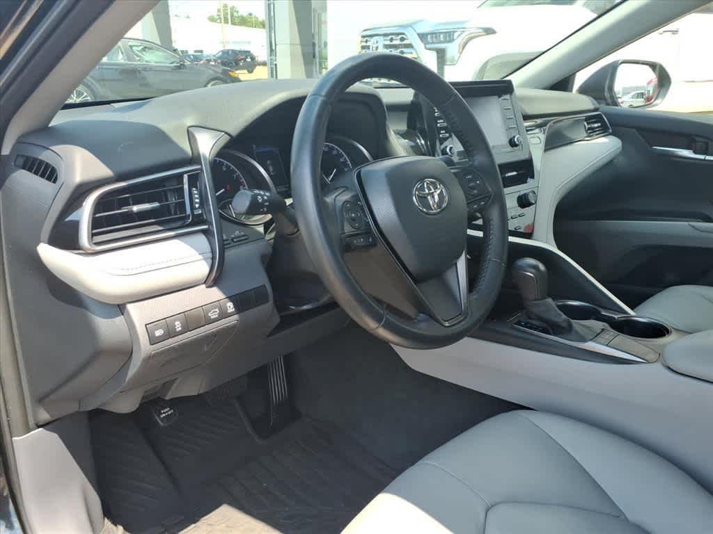 Thumbnail: 2023 Toyota Camry - 10