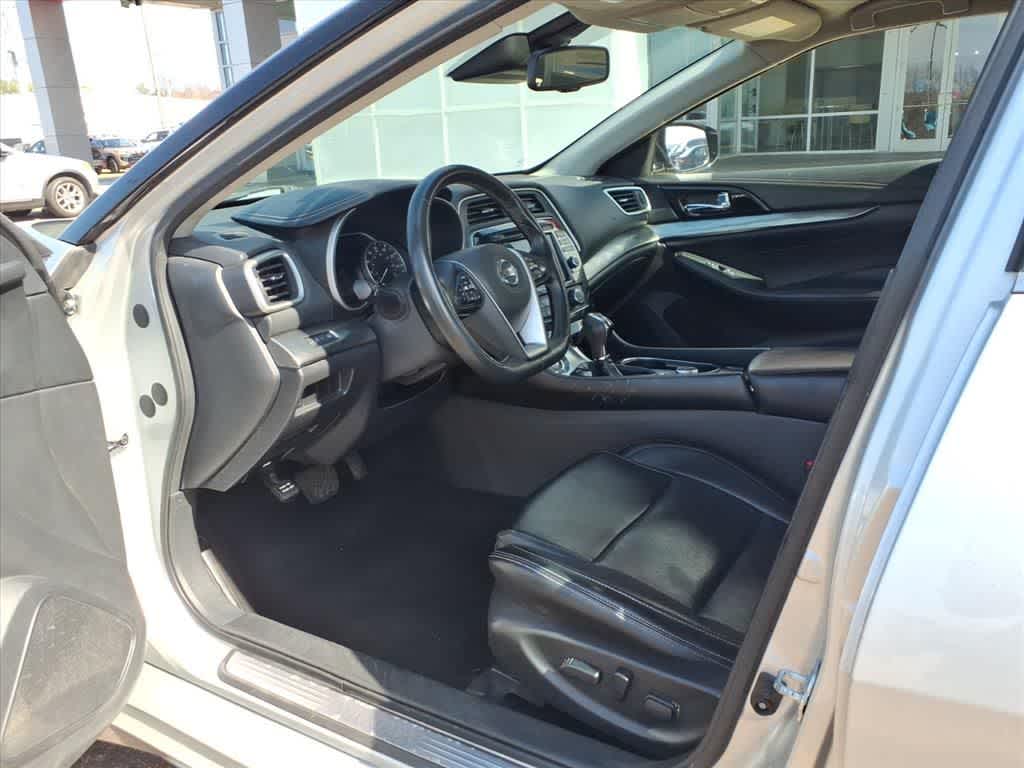 Thumbnail: 2021 Nissan Maxima - 26