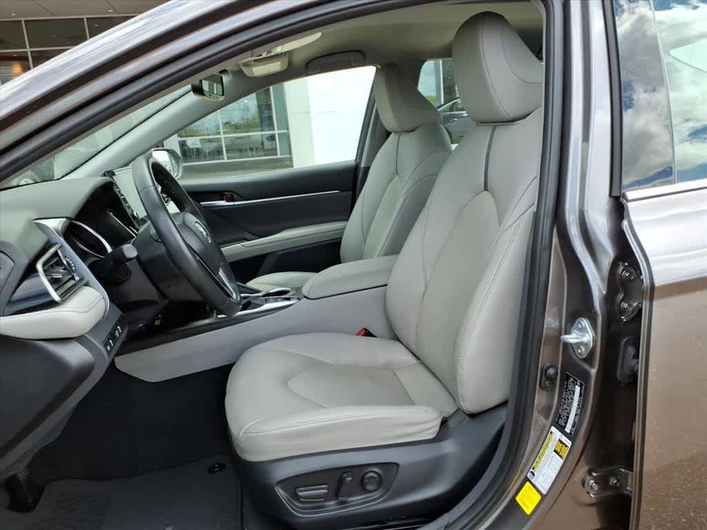 Thumbnail: 2023 Toyota Camry - 25