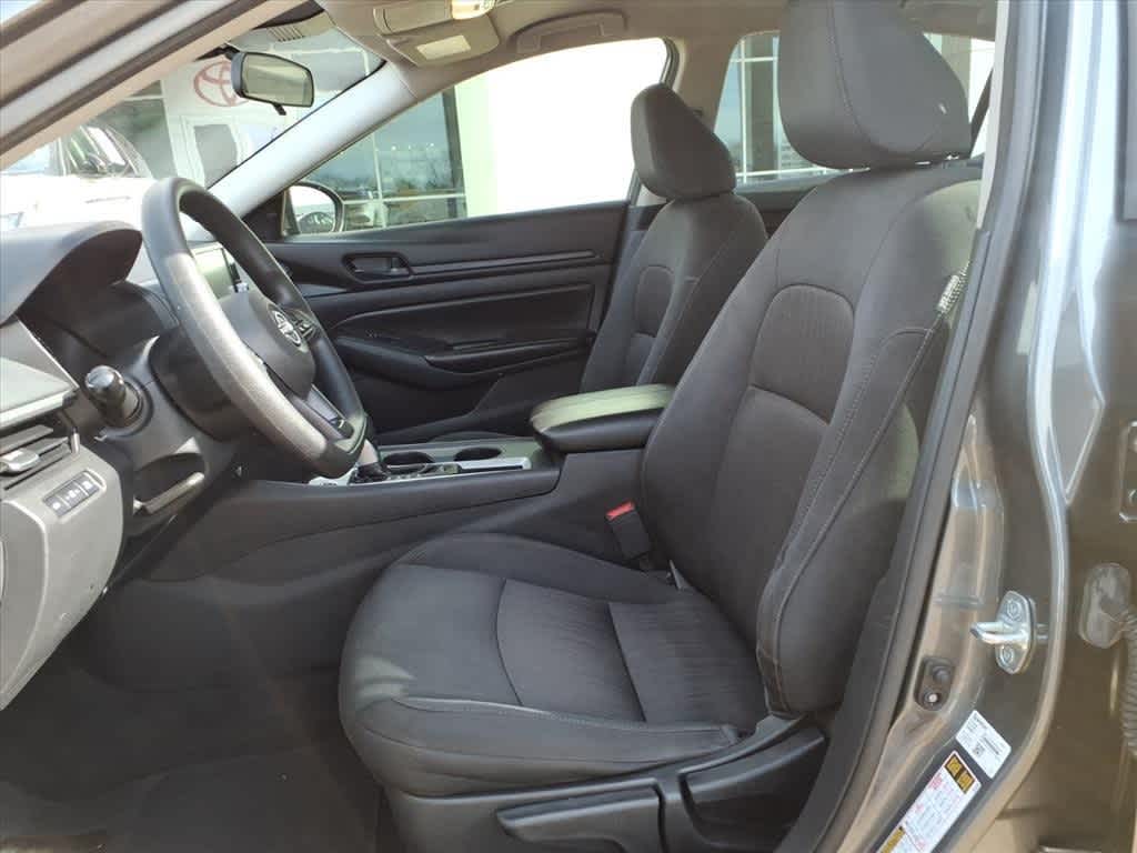 Thumbnail: 2023 Nissan Altima - 25