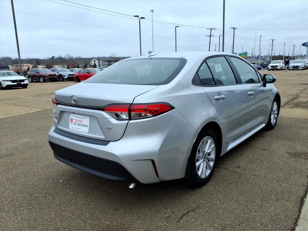 Thumbnail: 2025 Toyota Corolla - 5