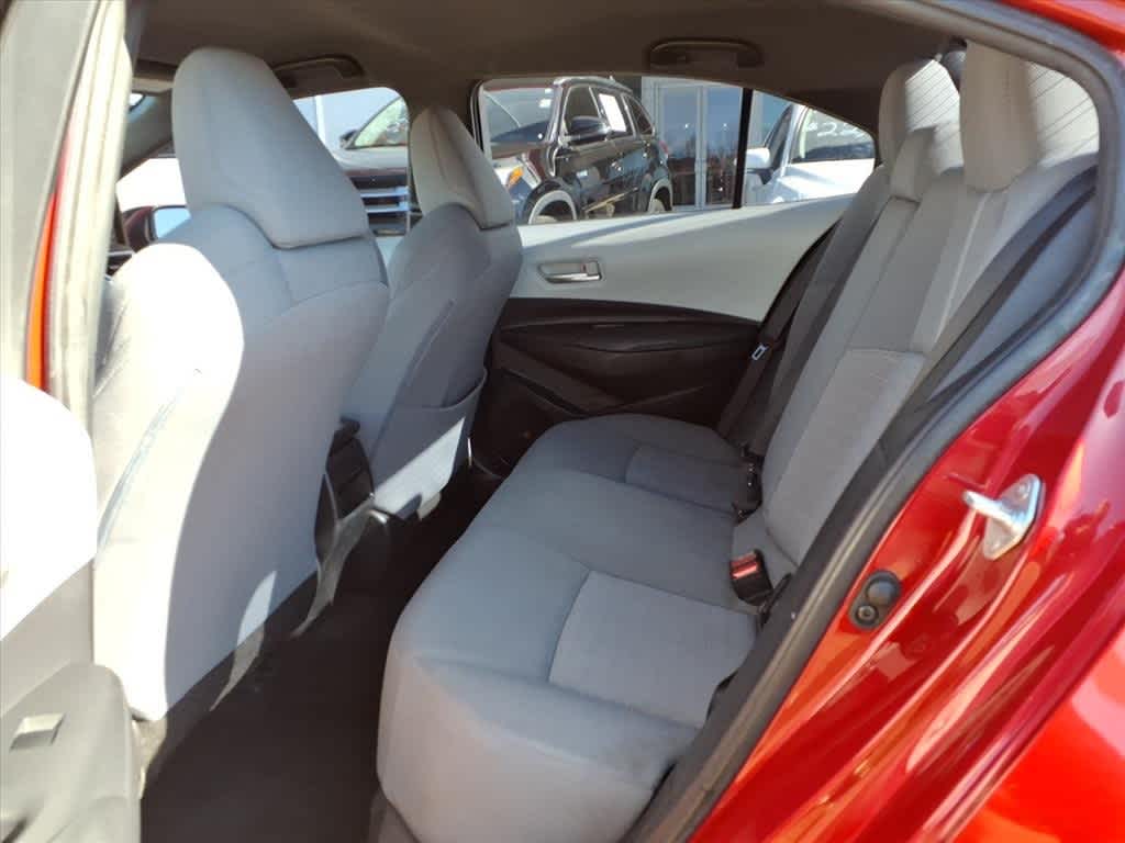 Thumbnail: 2021 Toyota Corolla - 27