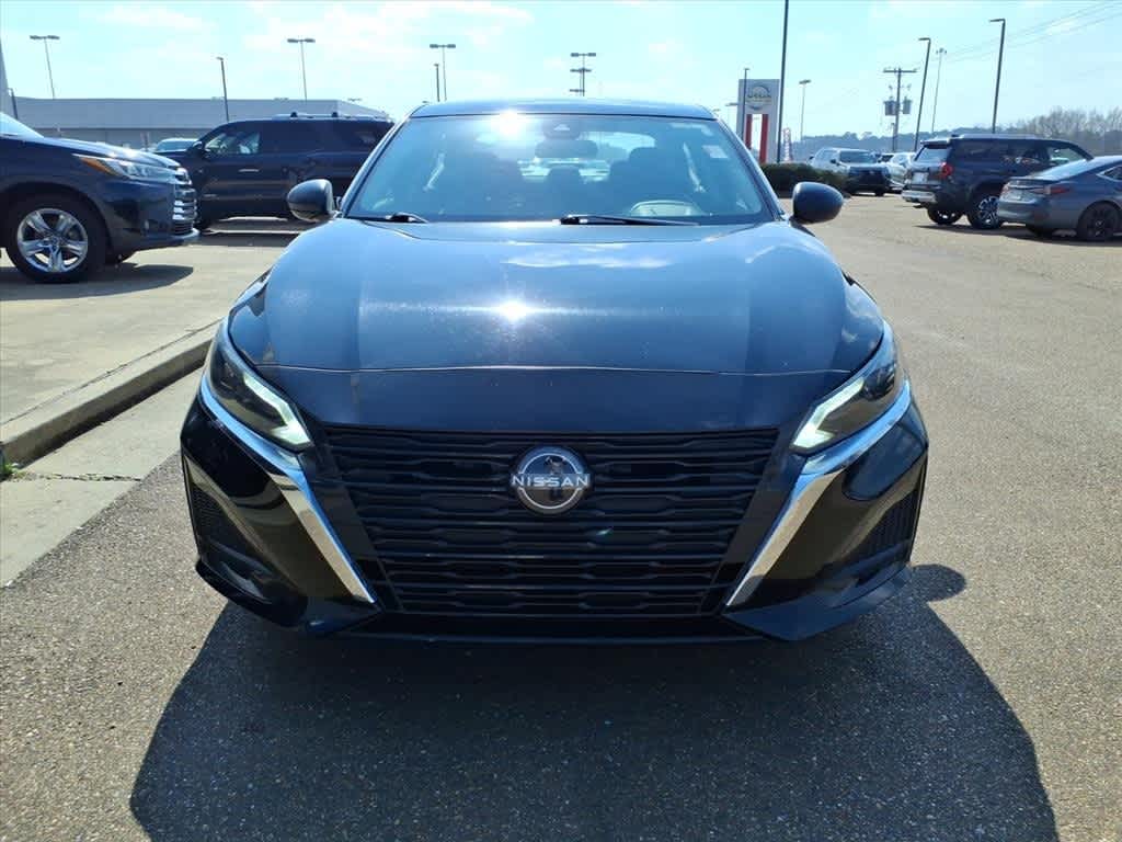 Thumbnail: 2024 Nissan Altima - 2