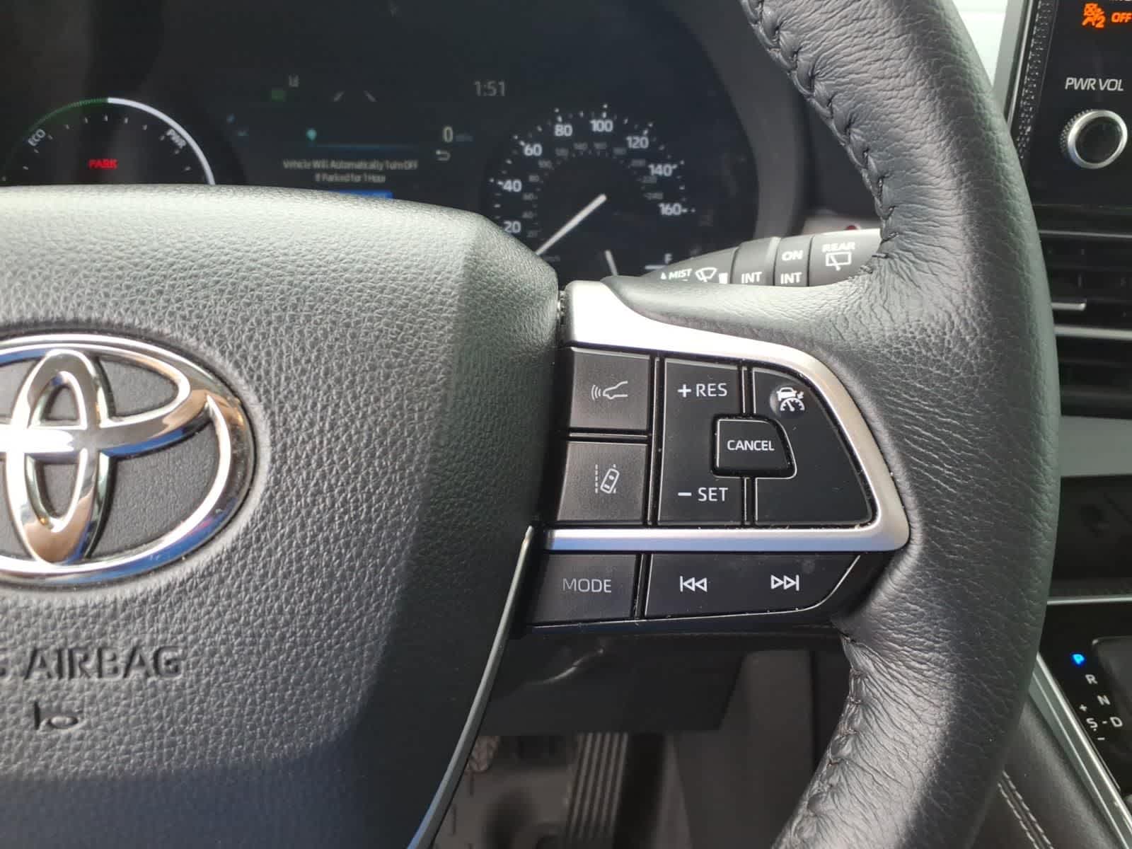 Thumbnail: 2025 Toyota Sienna - 16