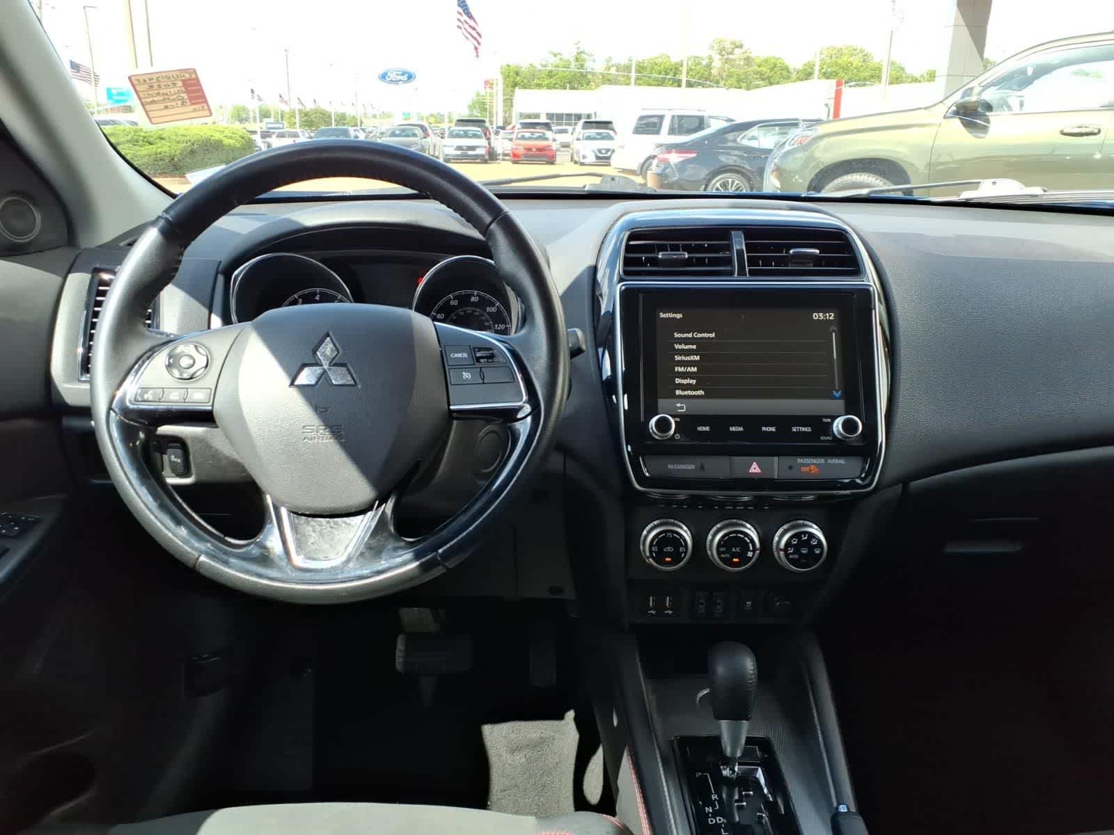 Thumbnail: 2022 Mitsubishi Outlander Sport - 9