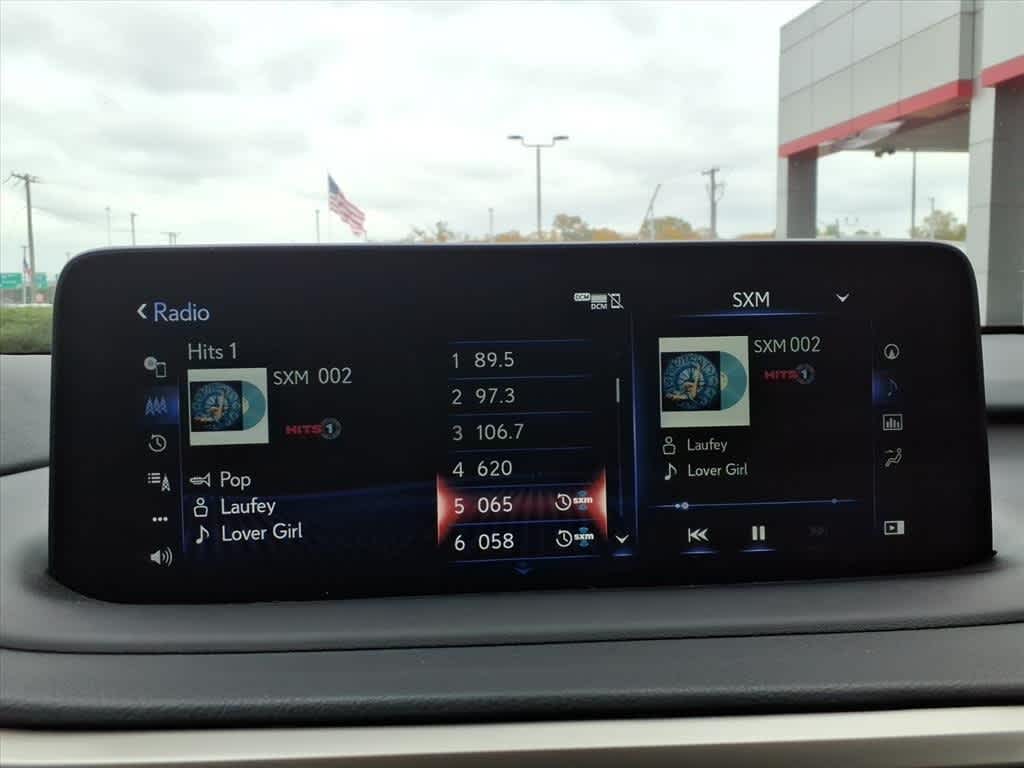 Thumbnail: 2022 Lexus RX - 19