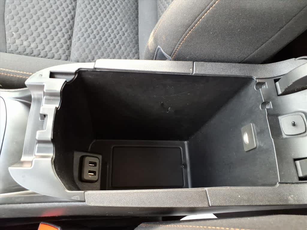 Thumbnail: 2020 GMC Terrain - 23