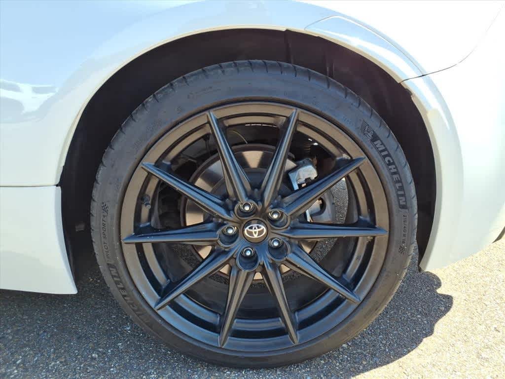 Thumbnail: 2023 Toyota GR86 - 29