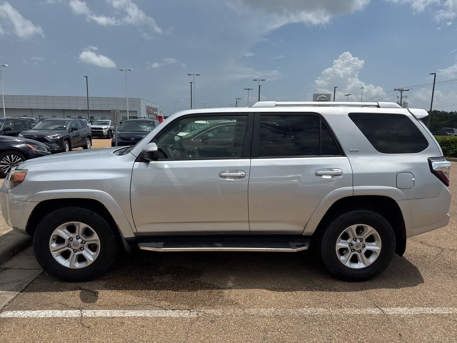 Thumbnail: 2015 Toyota 4Runner - 1