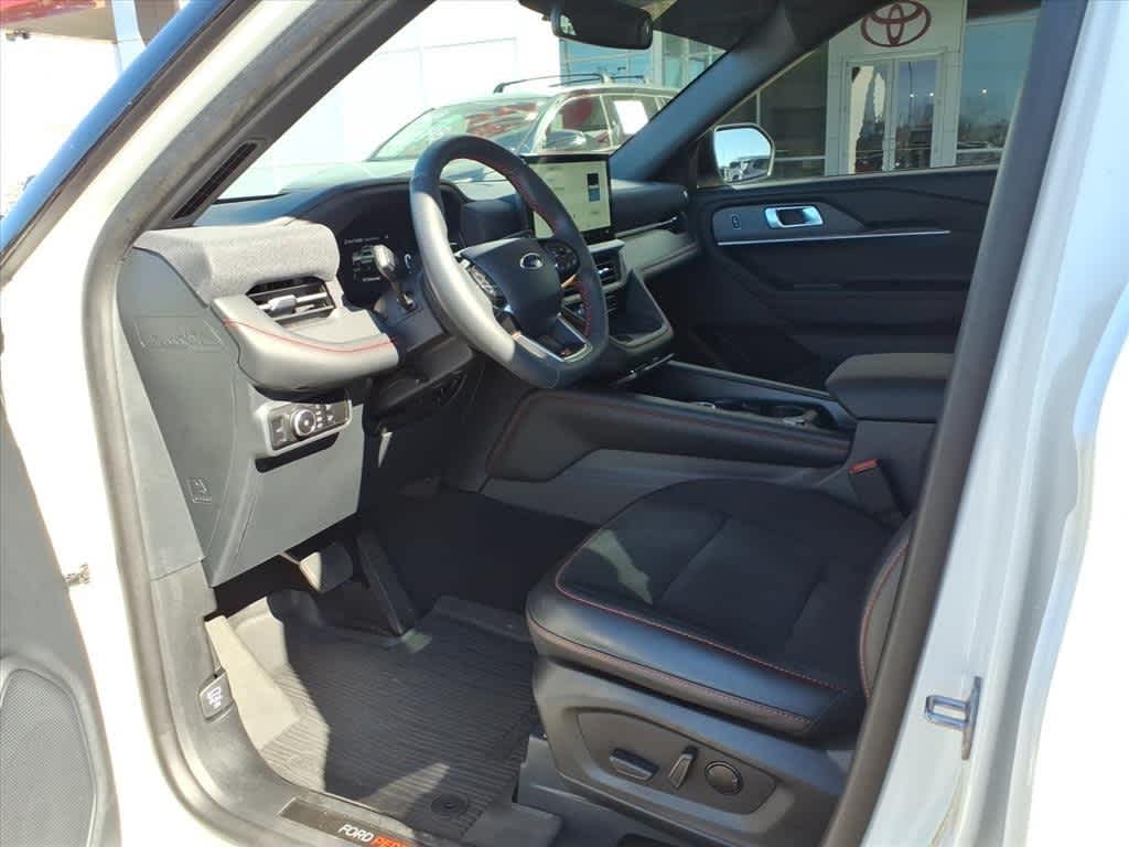 Thumbnail: 2025 Ford Explorer - 26