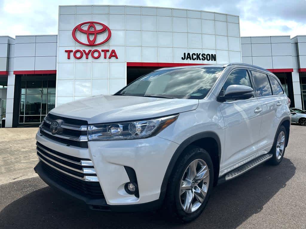 2019 Toyota Highlander Limited -
                Jackson, MS