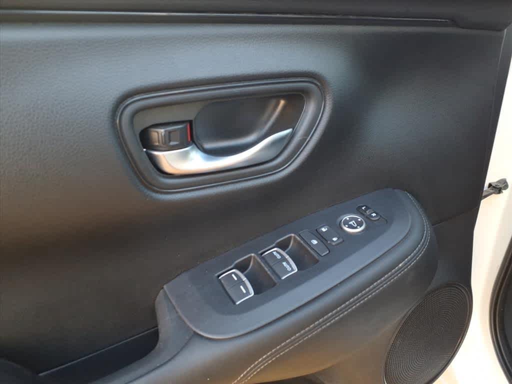 Thumbnail: 2025 Honda HR-V - 12