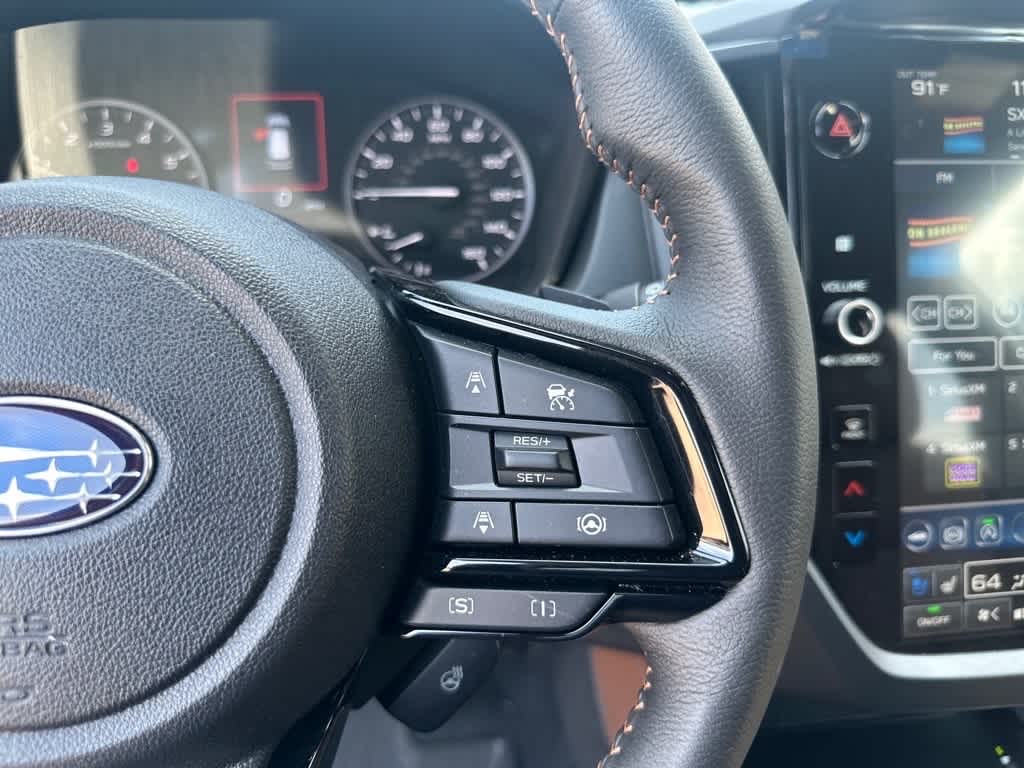 2025 Subaru Forester Touring 17