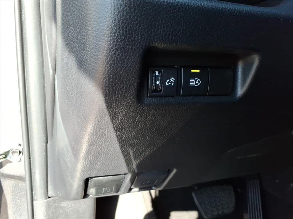 Thumbnail: 2024 Toyota RAV4 - 13