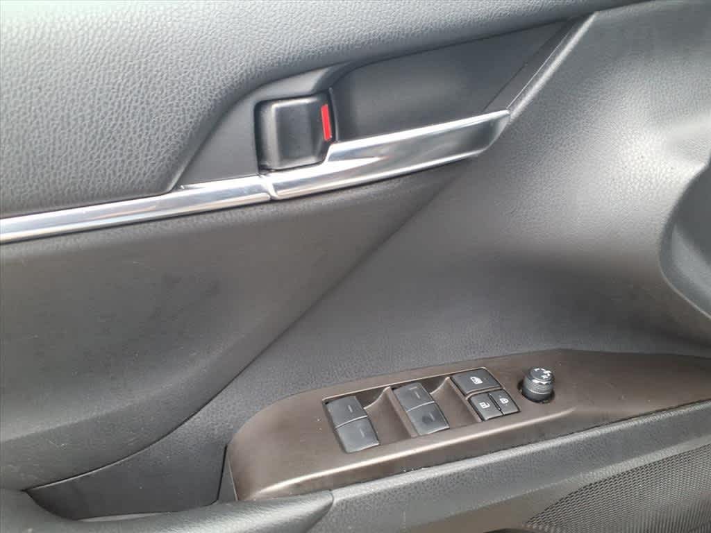 Thumbnail: 2024 Toyota Camry - 12