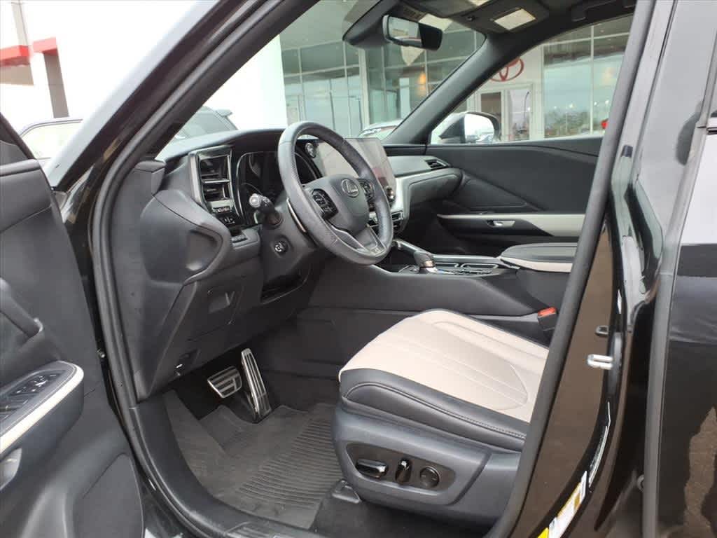 Thumbnail: 2024 Lexus TX - 26