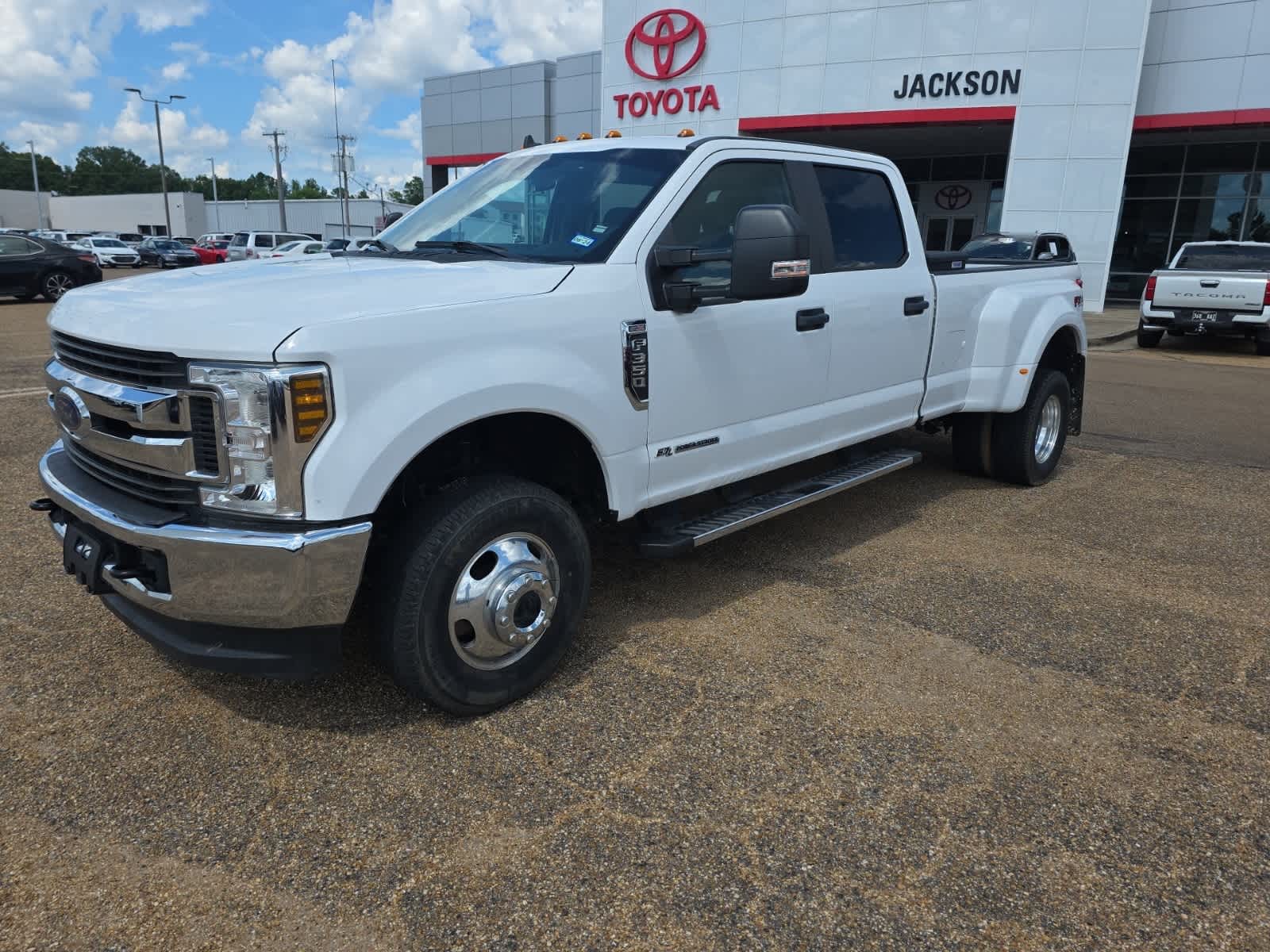 Thumbnail: 2019 Ford F-350 - 1