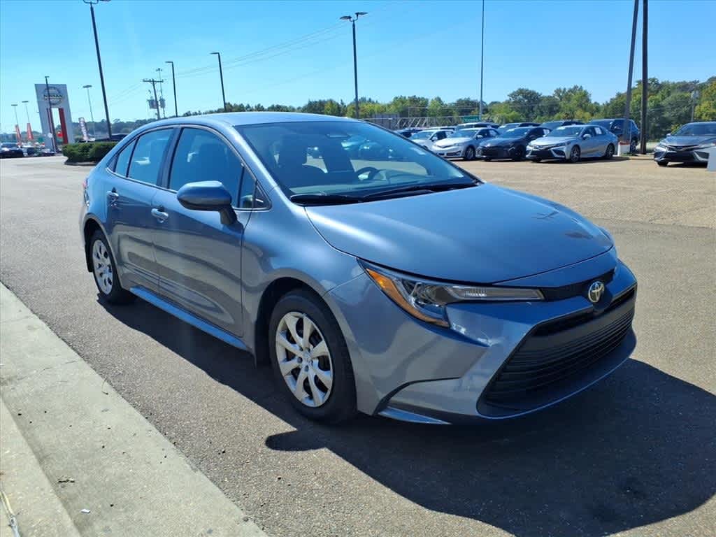 Thumbnail: 2026 Toyota Corolla - 3