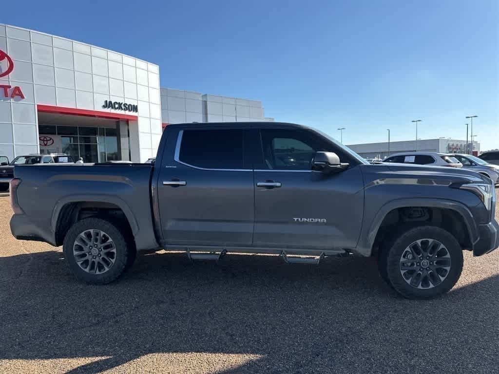 Thumbnail: 2024 Toyota Tundra - 3