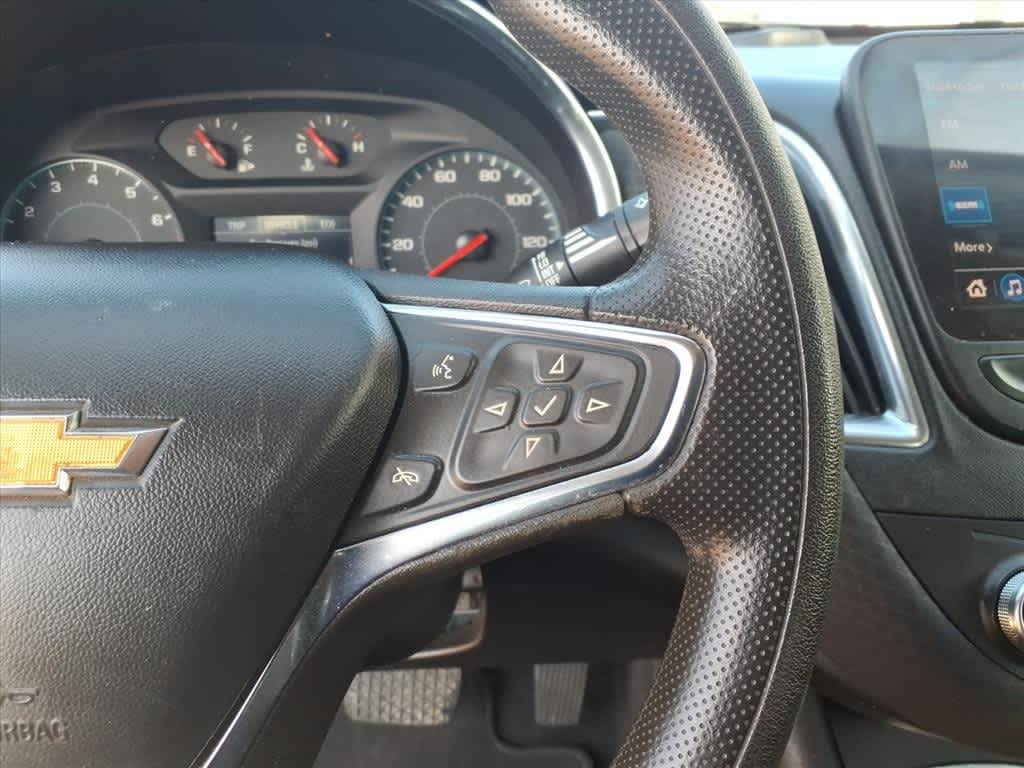 Thumbnail: 2020 Chevrolet Malibu - 15