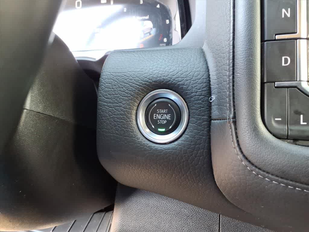 Thumbnail: 2023 GMC Yukon - 19