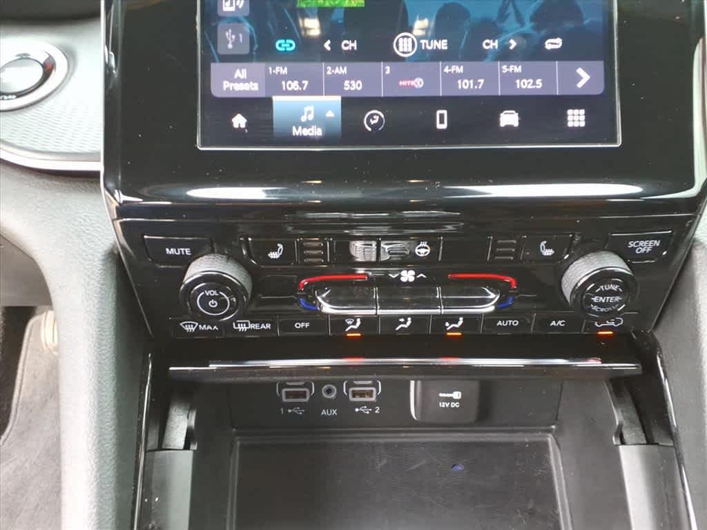 Thumbnail: 2023 Jeep Grand Cherokee - 20