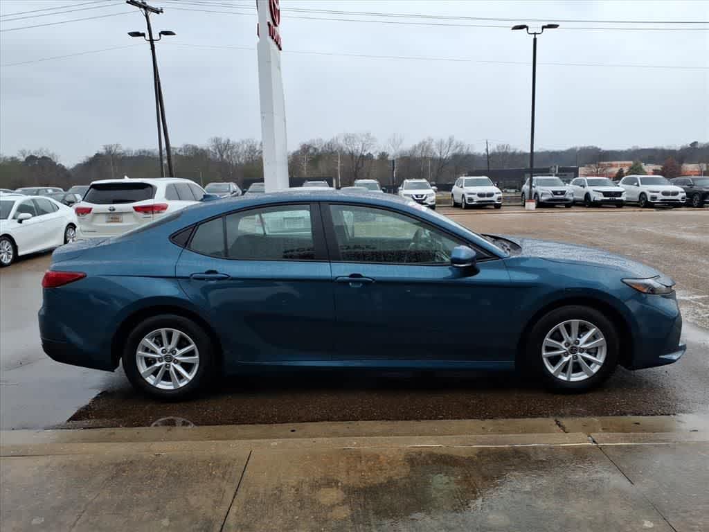 Thumbnail: 2025 Toyota Camry - 4