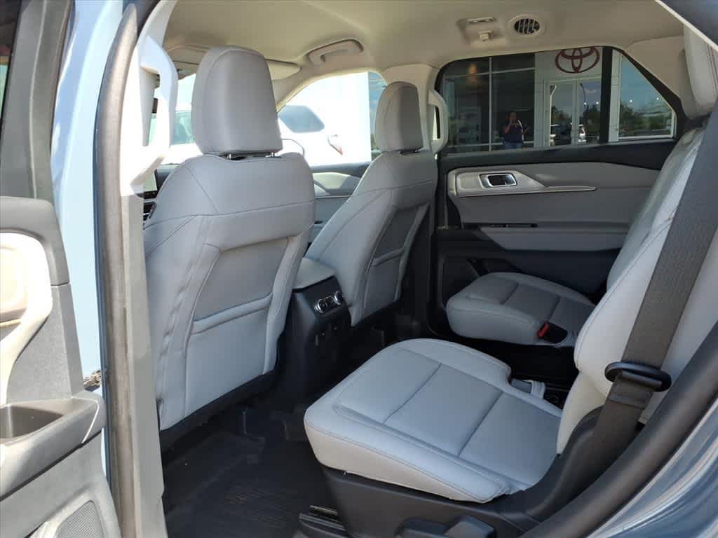 Thumbnail: 2025 Ford Explorer - 29