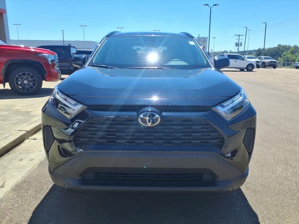 Thumbnail: 2025 Toyota RAV4 - 2