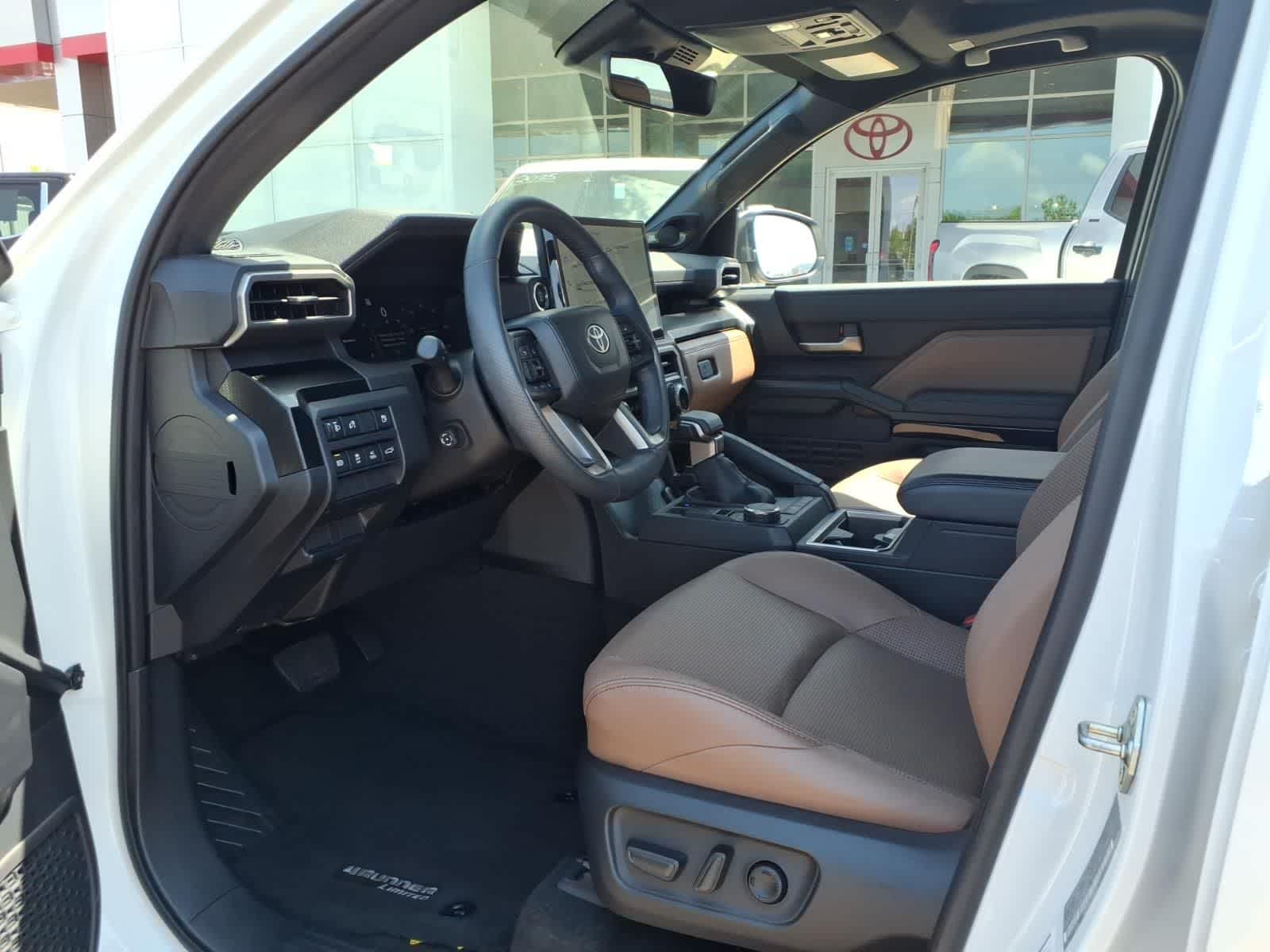 Thumbnail: 2025 Toyota 4Runner - 27