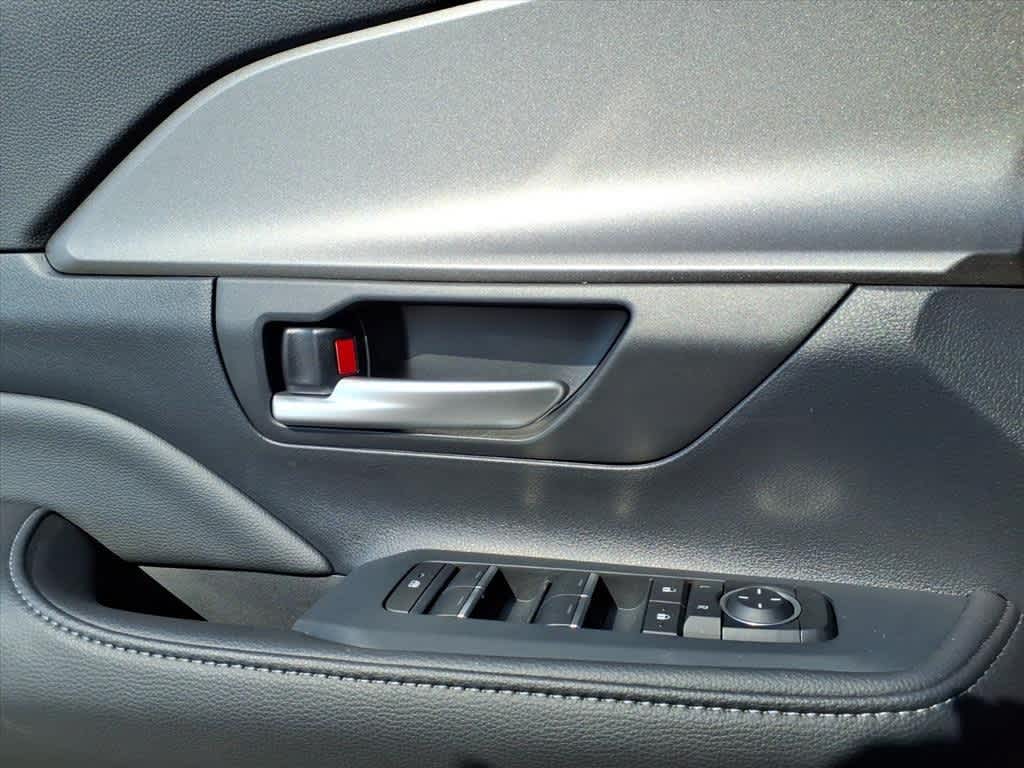 Thumbnail: 2026 Toyota Grand Highlander - 13