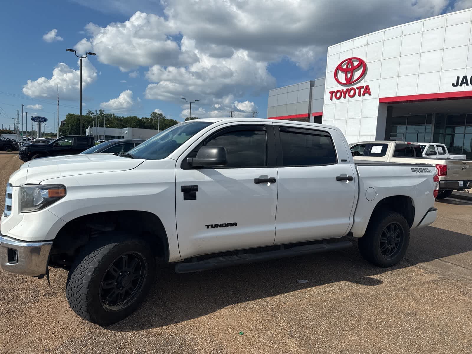 Thumbnail: 2021 Toyota Tundra - 1