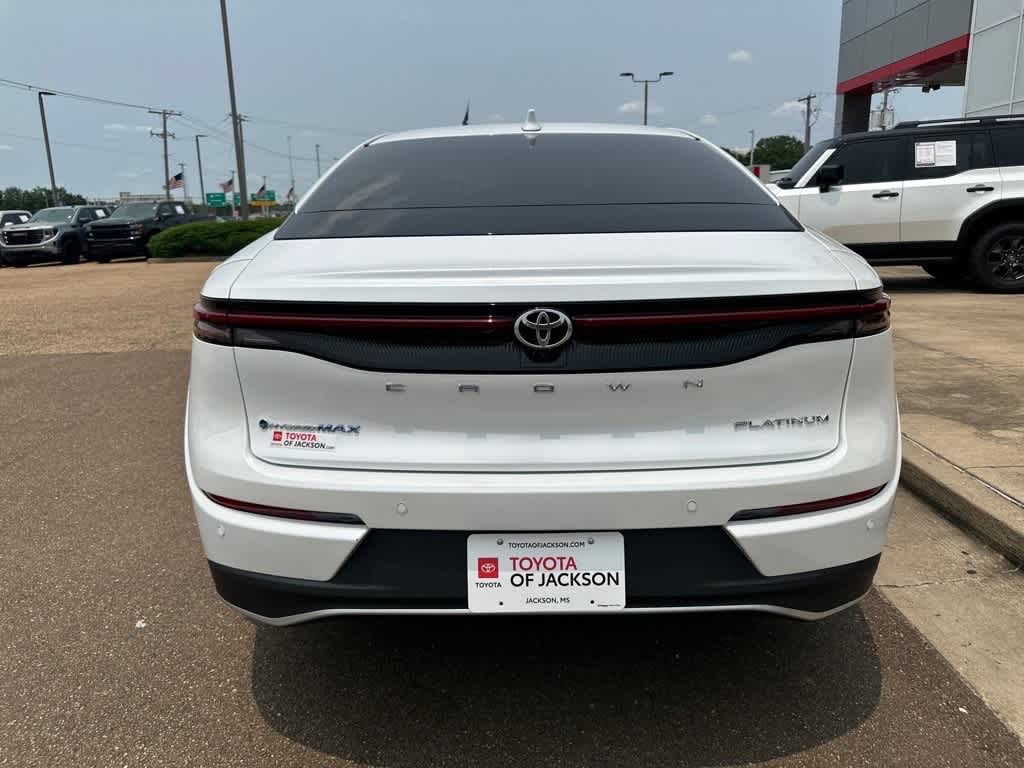 2025 Toyota Crown Platinum 6