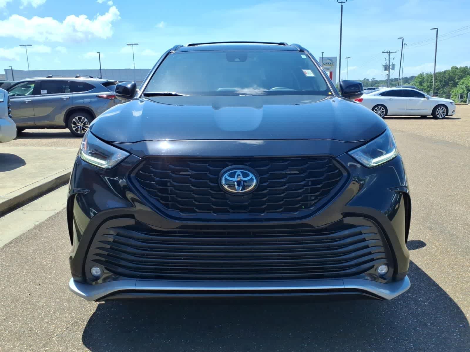 Thumbnail: 2024 Toyota Highlander - 2