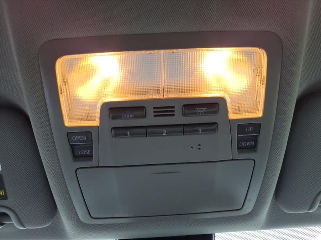 Thumbnail: 2019 Toyota Highlander - 24