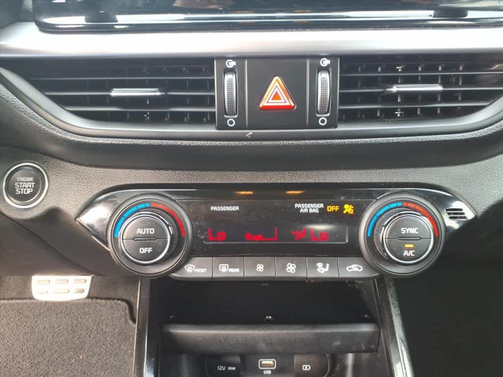 Thumbnail: 2023 Kia Forte - 19