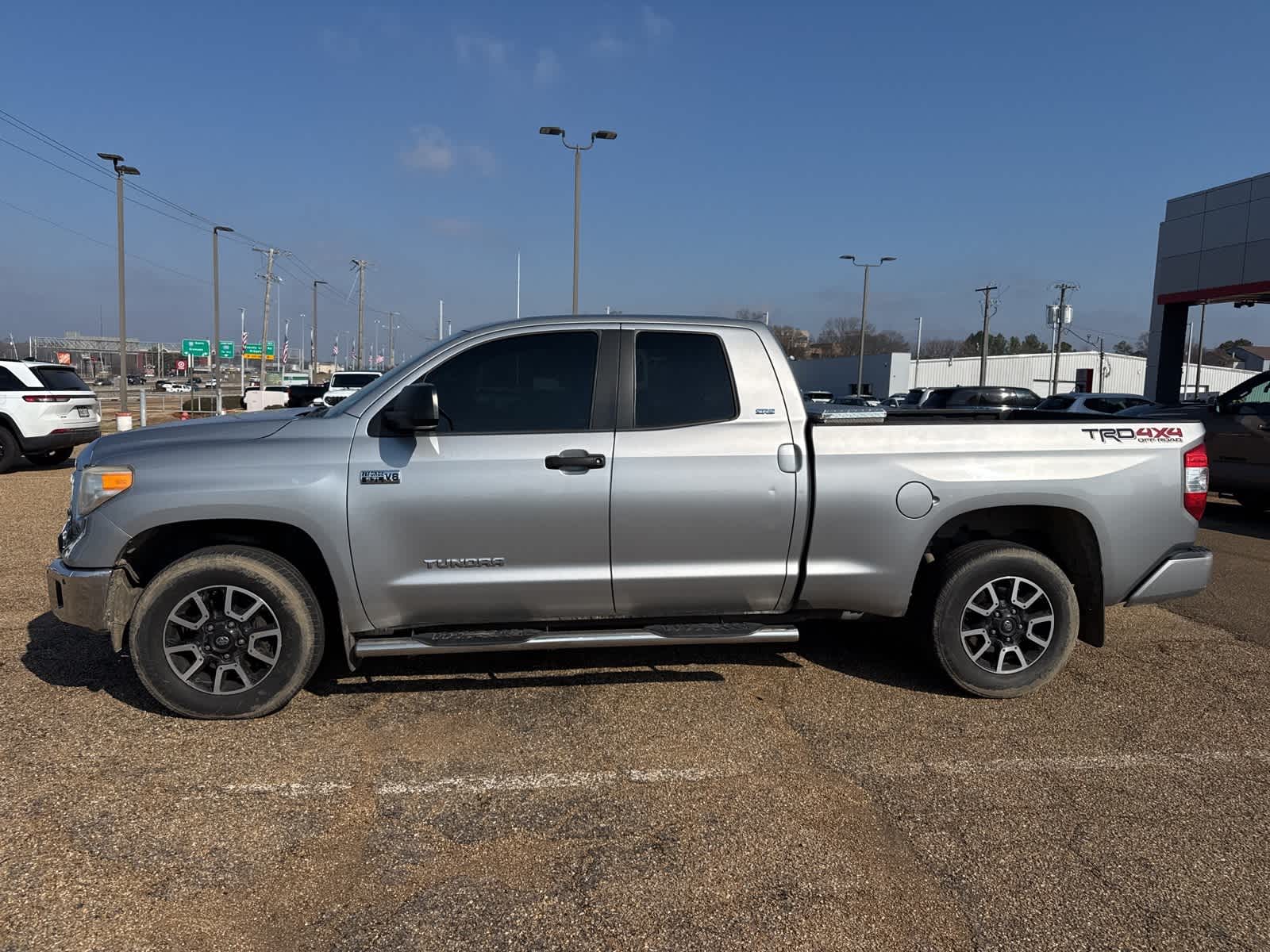 2016 Toyota Tundra SR5 -
                  Jackson, MS