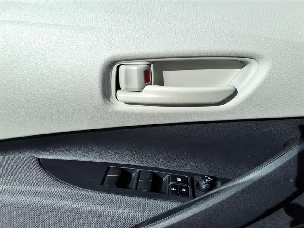 Thumbnail: 2023 Toyota Corolla - 12